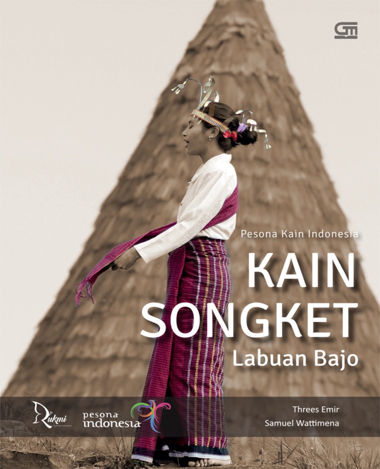 Cover Kain Songket Pesona Kain Indonesia / Threes Emi