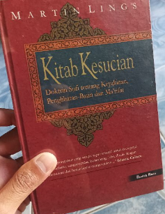 Cover Kitab Kesucian / Martin Lings