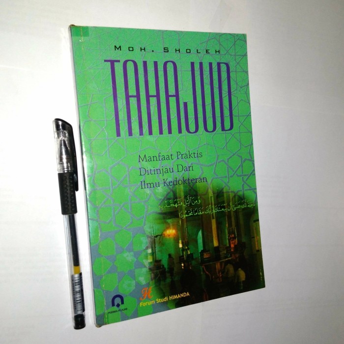 Cover Tahajud :  manfaat praktis ditinjau dari ilmu kedokteran / Moh. Sholeh