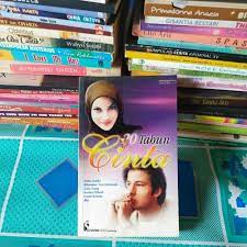 Cover 20 Tahun Cinta / Asma Nadia