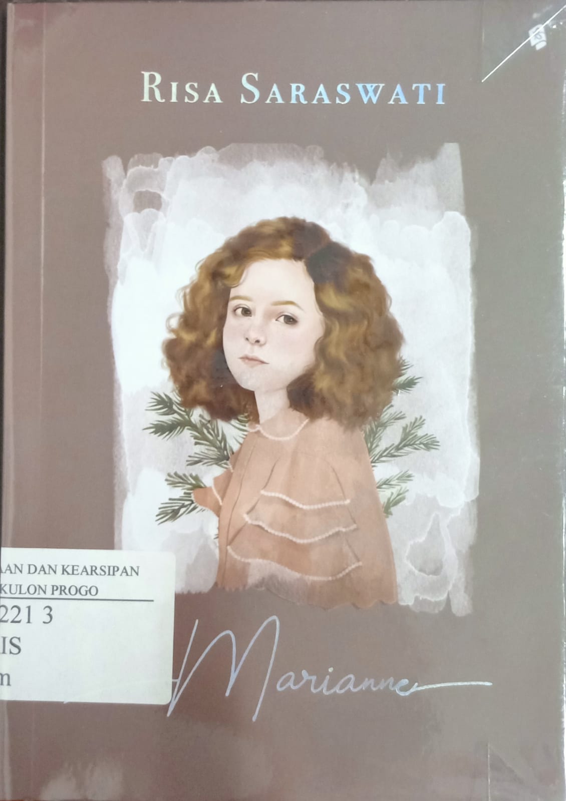 Cover Marianne / Risa Saraswati