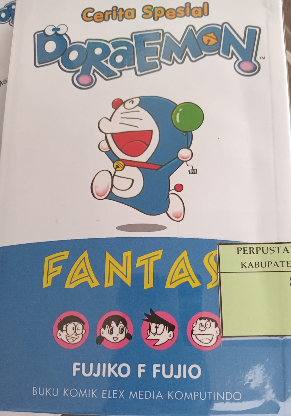 Cover Fantasi :  Cerita Spesial Doraemon / Fujiko F Fujio