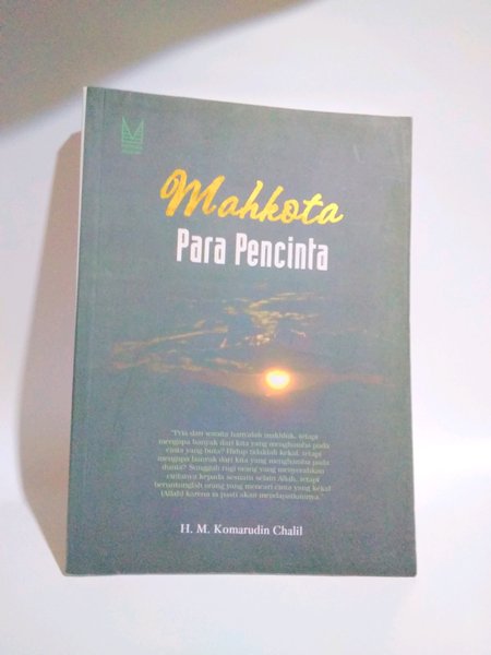 Cover Mahkota Para  Pecinta / Chalil Komarudin