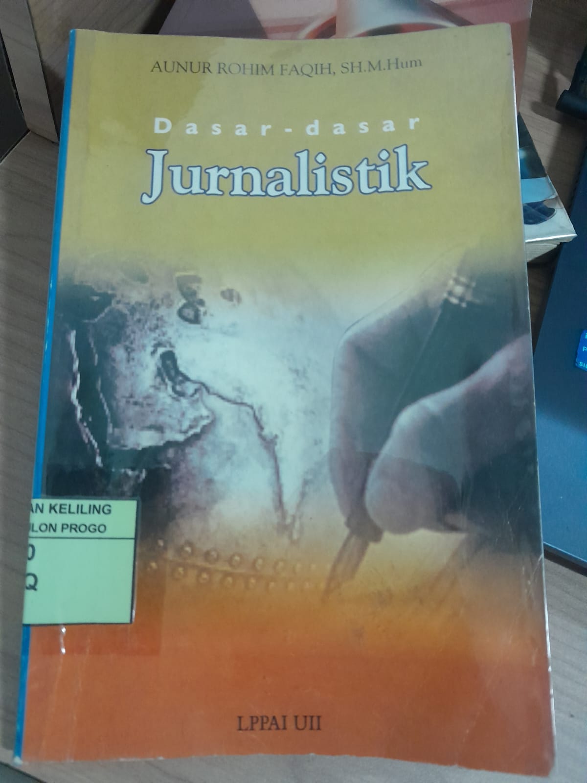 Cover Dasar-dasar Jurnalistik / Aunur Rohim Faqih