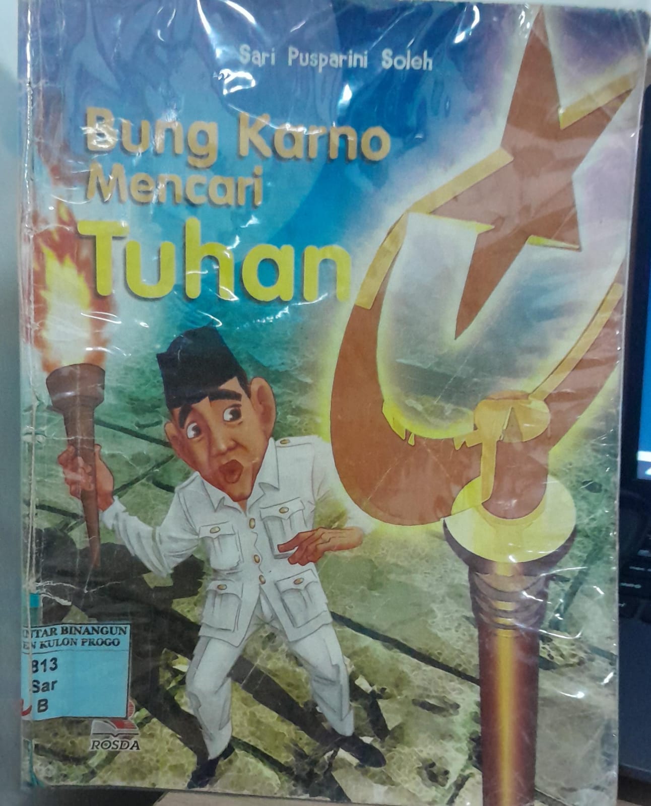 Cover Bung Karno Mencari Tuhan / Sari Pusparini Soleh