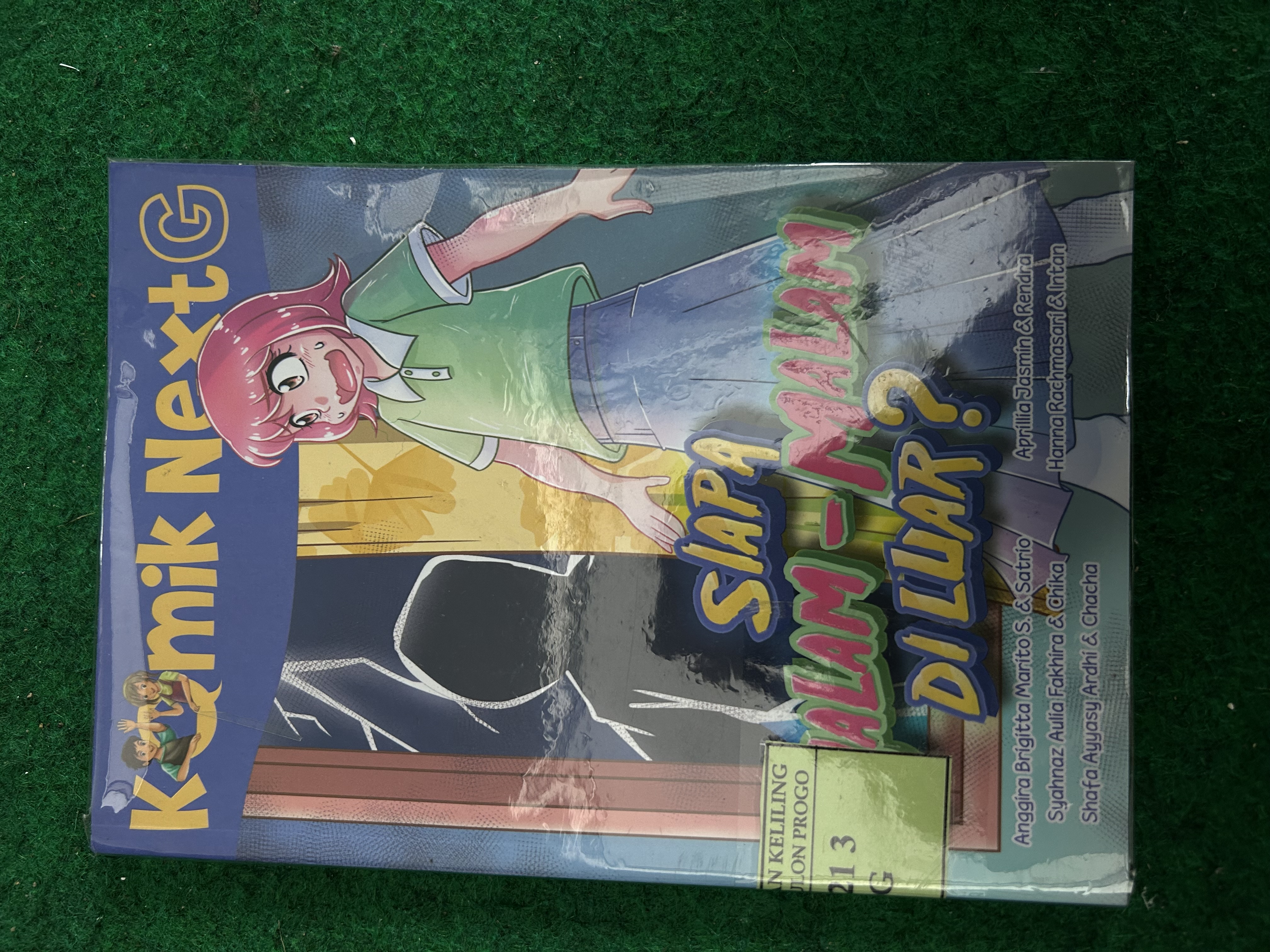 Cover Komik Next G :  Siapa Malam-Malam Diluar? / Anggira Brigitta Marito S.