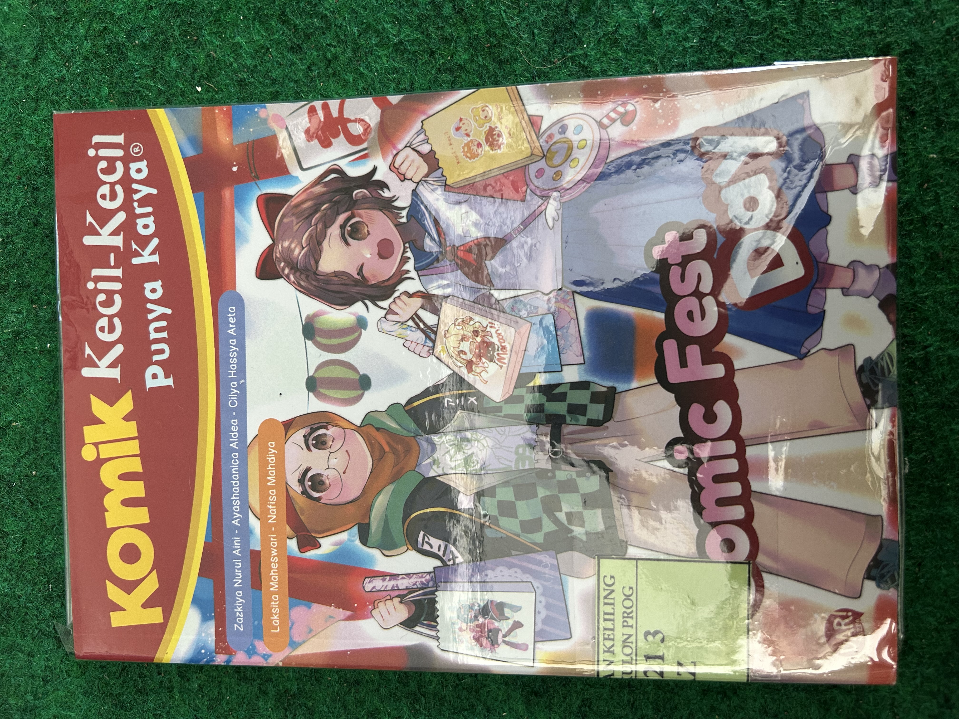 Cover Komik Kecil-Kecil Punya Karya :  Comic Fest Day / Zazkiya Nurul Aini