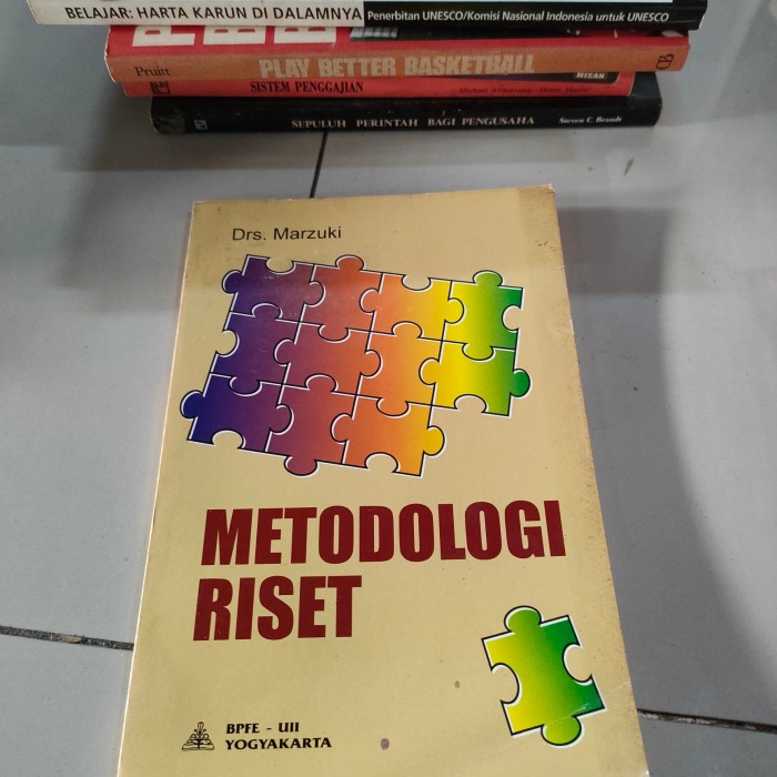 Cover Metodologi riset / Marzuki