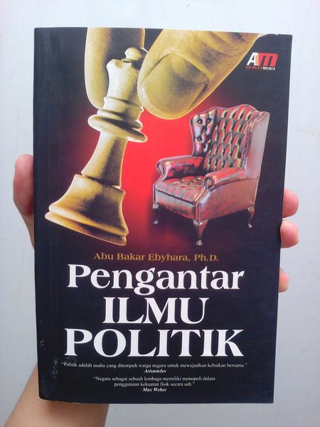 Cover Pengantar ilmu politik / Penulis, Abu Bakar Ebyhara