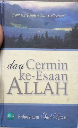 Cover Dari cermin keesaan Allah / Bediuzzaman Said Nursi